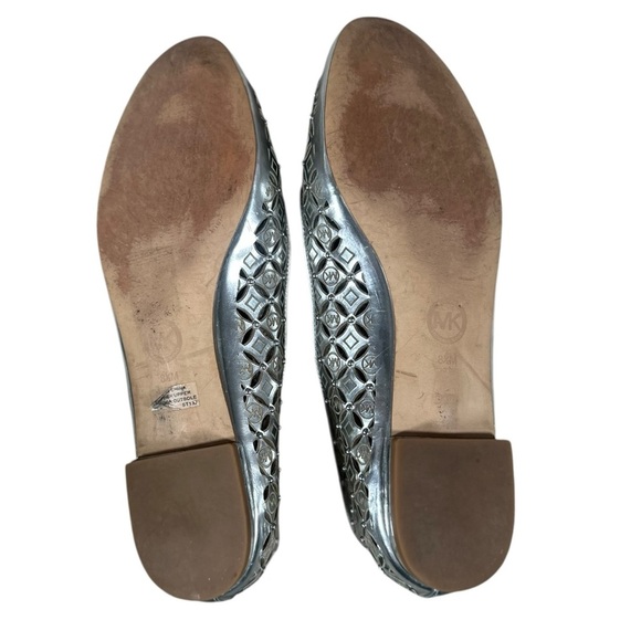 Michael Kors Women’s Ballet Flats Metallic Silver Size 8.5 - Picture 3 of 5